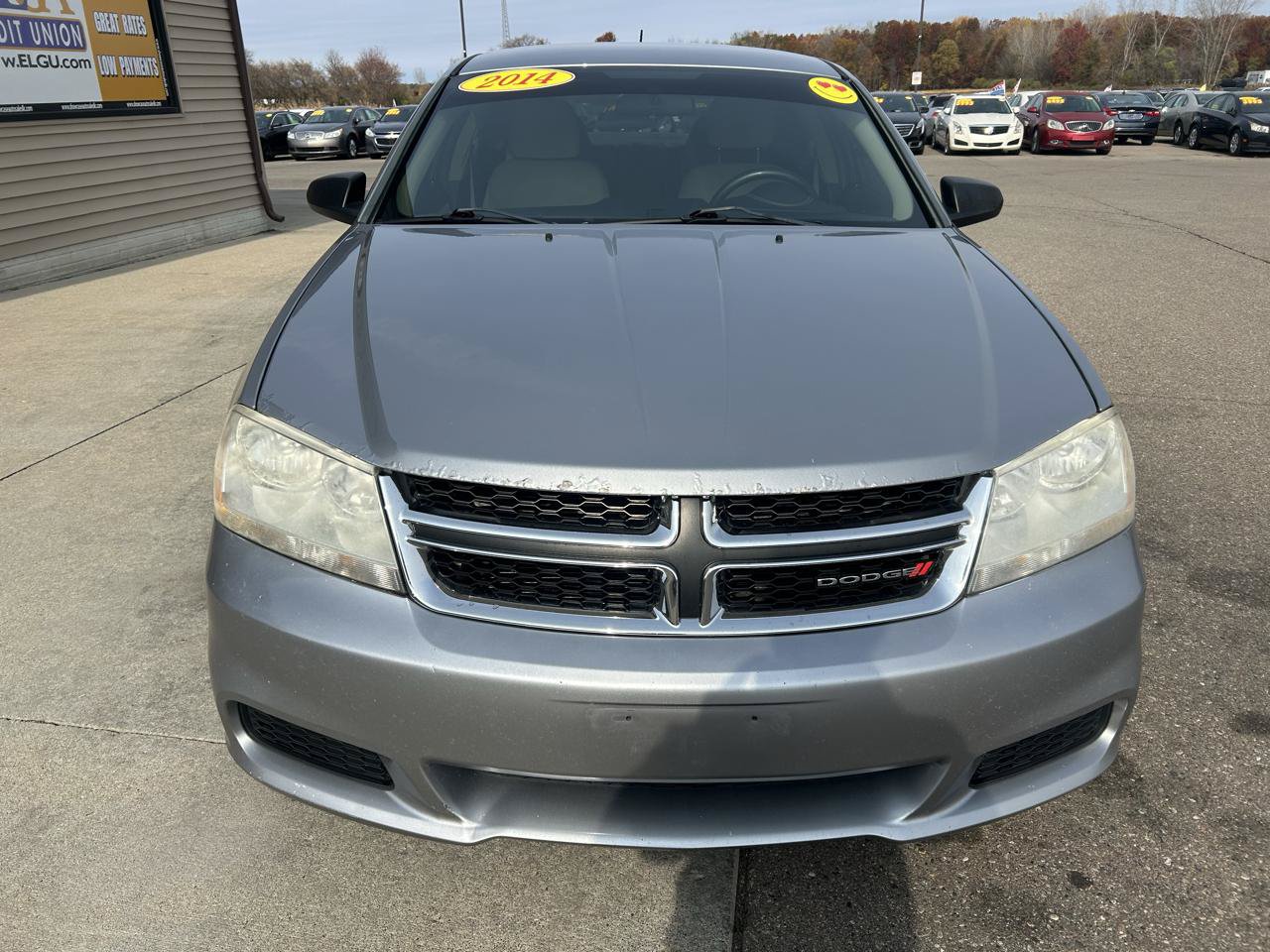 Used 2014 Dodge Avenger SE w/ Quick Order Package 27Z SE V6 FWD image 2