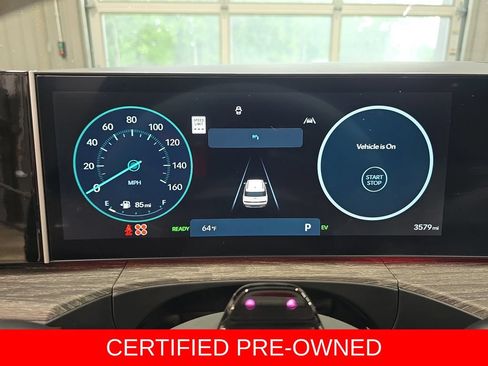 Certified 2026 Hyundai Santa Fe Limited AWD/4WD image 19