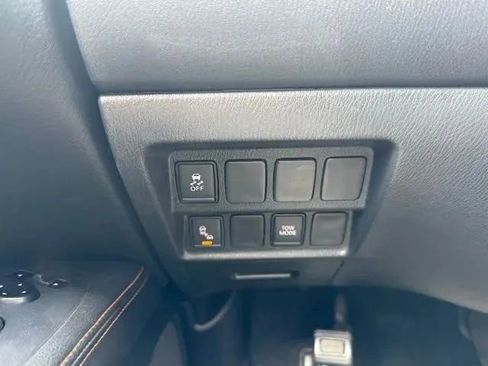 Used 2020 Nissan Pathfinder SV w/ Rock Creek Edition FWD image 20
