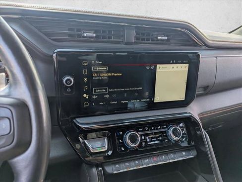 Used 2023 GMC Sierra 1500 AT4 w/ AT4 Preferred Package AWD/4WD image 13