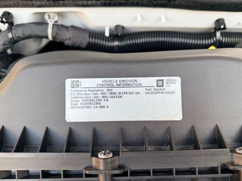 Used 2019 Chevrolet Express 3500 w/ Driver Convenience Package image 28