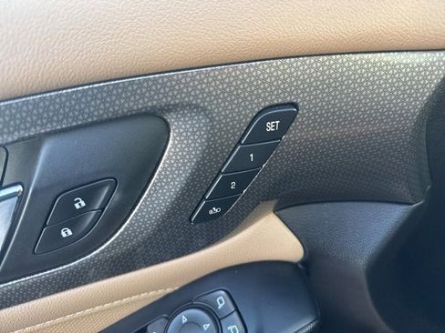 Certified 2023 Chevrolet Traverse Premier w/ LPO, Floor Liner Package image 20