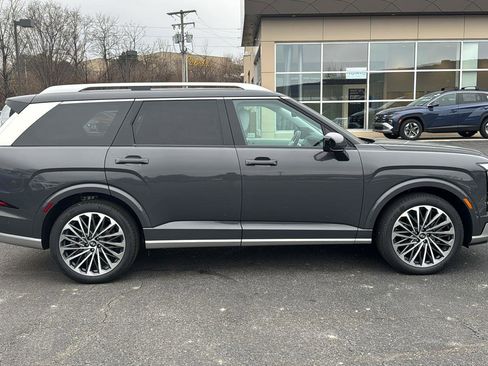 New 2026 Hyundai Palisade Calligraphy image 3