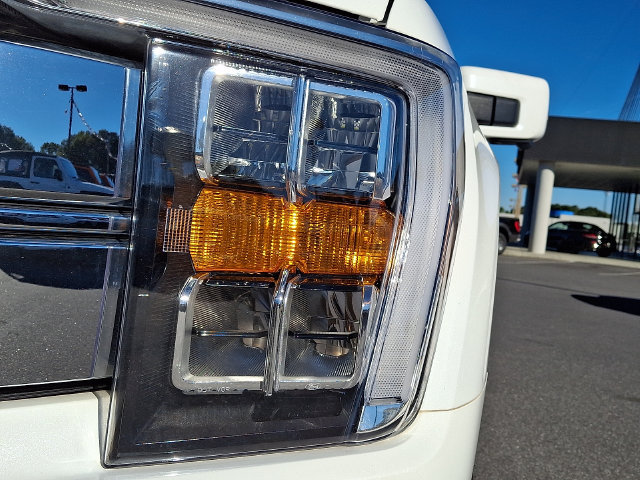Used 2022 Ford F150 Lariat w/ Trailer Tow Package AWD/4WD image 9