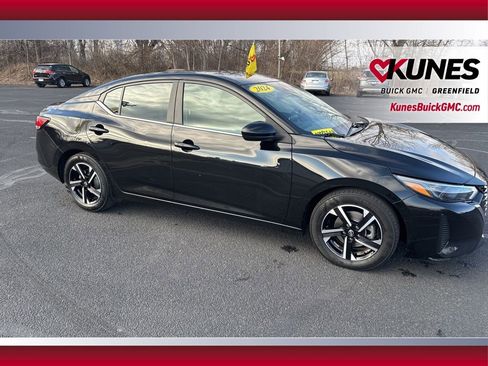 Used 2024 Nissan Sentra SV FWD image 3