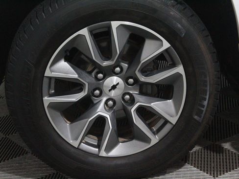 Used 2020 Chevrolet Silverado 1500 RST w/ Texas Edition image 40