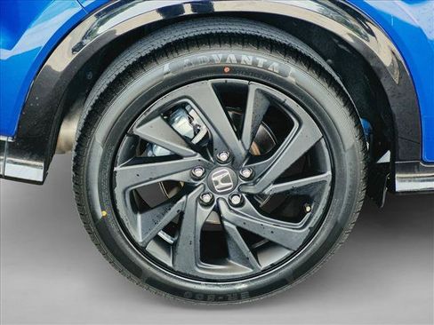 Certified 2021 Honda HR-V Sport image 22