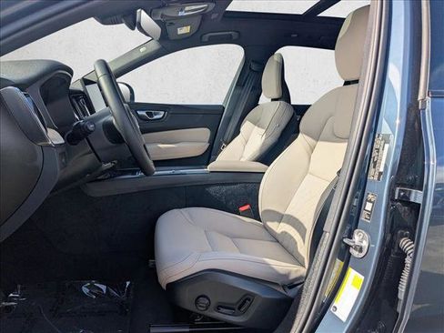 New 2026 Volvo XC60 B5 Plus w/ Protection Package Premier image 4