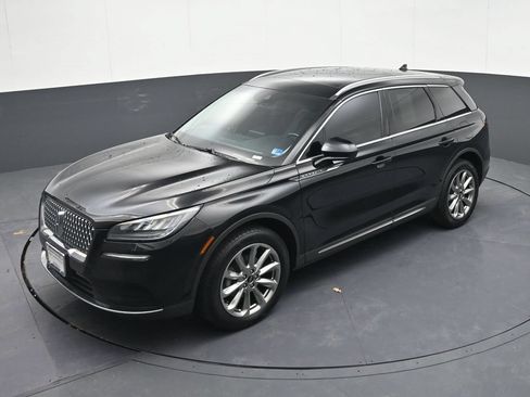 Used 2022 Lincoln Corsair AWD w/ Premium Package image 20