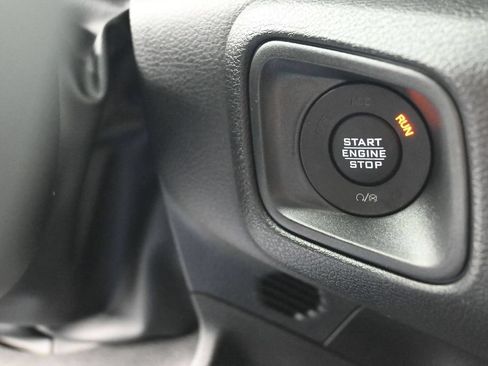 New 2026 Jeep Gladiator Sport AWD/4WD image 18