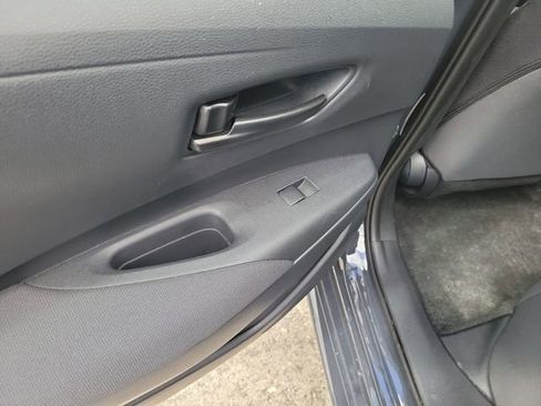 Used 2023 Toyota Corolla LE image 10
