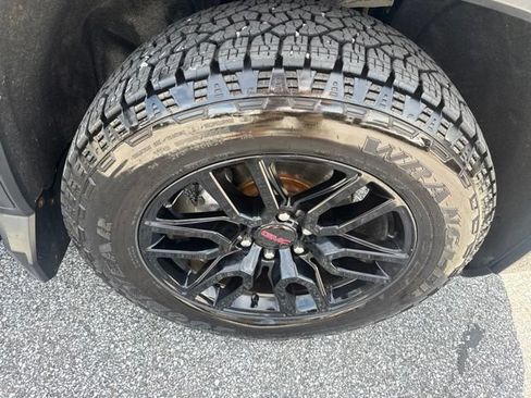 Certified 2022 GMC Sierra 1500 Elevation AWD/4WD image 9