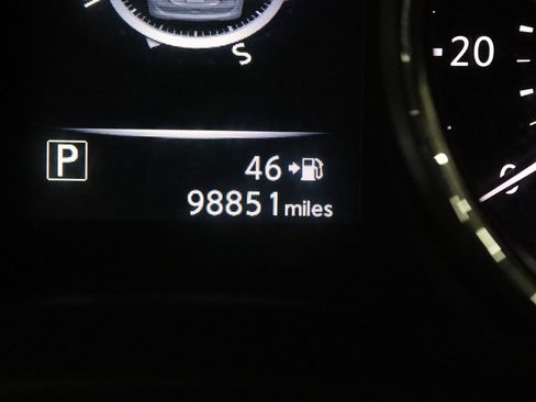 Used 2017 Nissan Rogue SL w/ SL Premium Package image 21