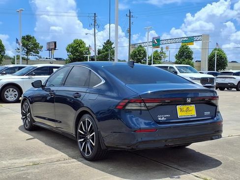 Used 2024 Honda Accord Touring image 23