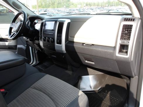 Used 2011 RAM 1500 Classic SLT AWD/4WD image 13