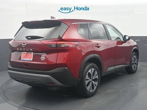 Used 2023 Nissan Rogue SV FWD image 7