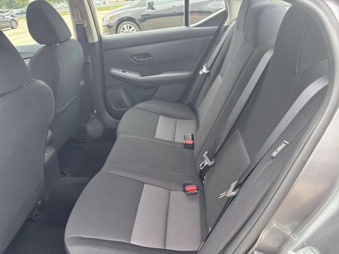 Used 2025 Nissan Sentra SV FWD image 22