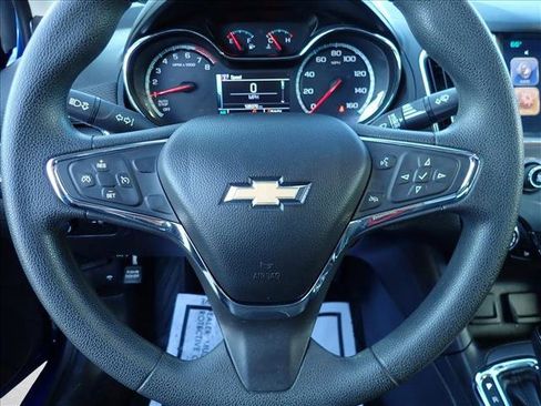 Used 2016 Chevrolet Cruze LT w/ Sun And Sound Package FWD image 13