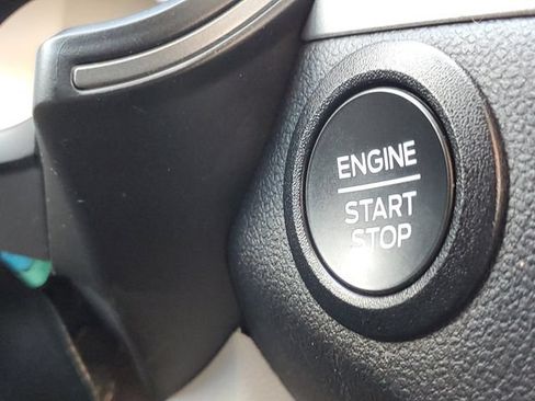 Certified 2024 Ford Escape Active AWD/4WD image 19