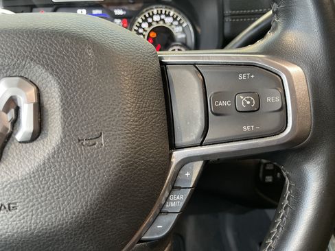 Used 2023 RAM 2500 Laramie AWD/4WD image 30