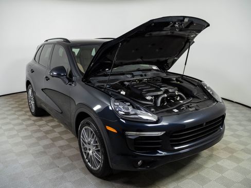 Used 2017 Porsche Cayenne S AWD/4WD image 33