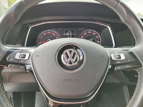 Used 2021 Volkswagen Jetta R-Line FWD image 24