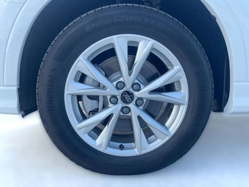 New 2025 Audi Q3 2.0T Premium image 12