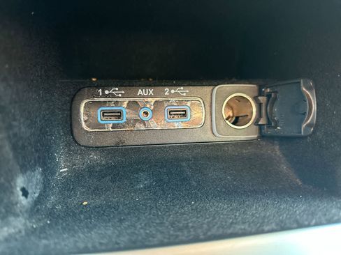 Used 2018 Jeep Grand Cherokee Altitude image 34