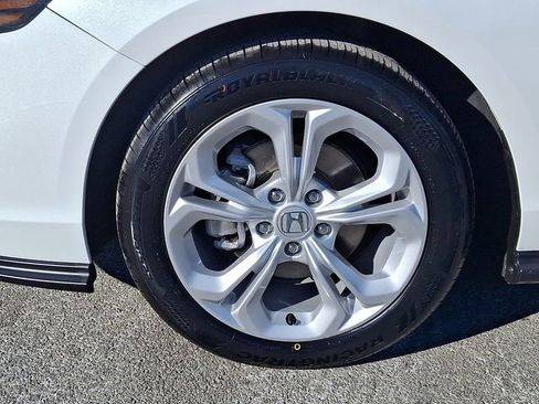 Used 2025 Honda Accord LX image 8