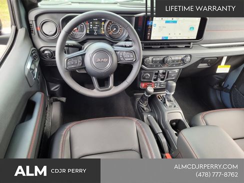 New 2025 Jeep Gladiator Rubicon w/ Convenience Group AWD/4WD image 7
