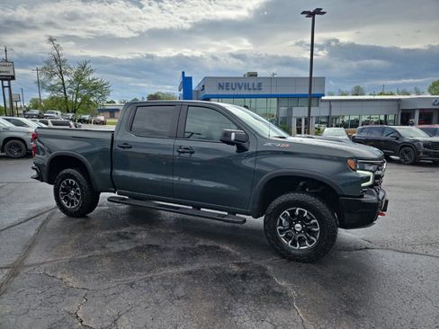 Certified 2025 Chevrolet Silverado 1500 ZR2 w/ Technology Package AWD/4WD image 1