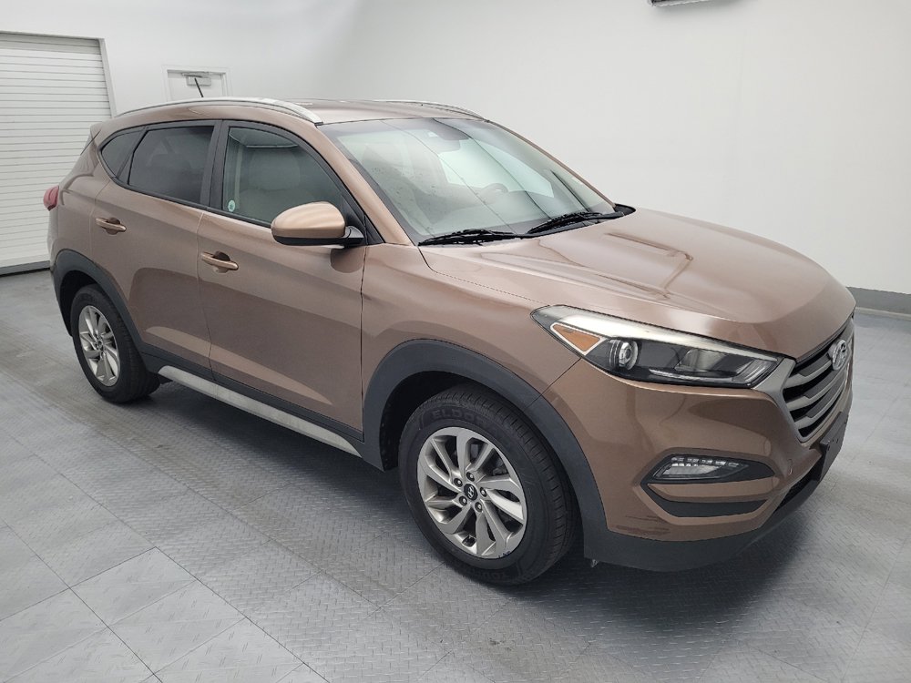 Used 2017 Hyundai Tucson SE w/ SE Popular Package 02 AWD/4WD image 11