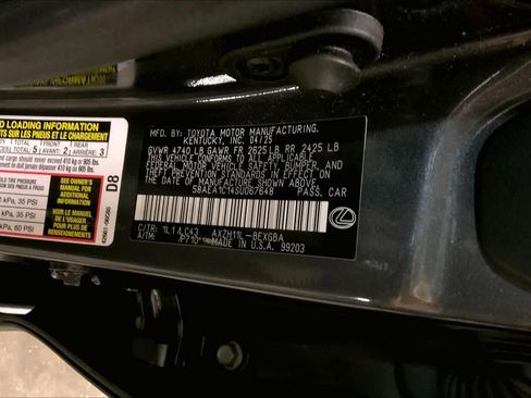 Used 2025 Lexus ES 300h w/ Luxury Package image 36