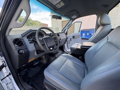 Used 2013 Ford F250 XL RWD image 12