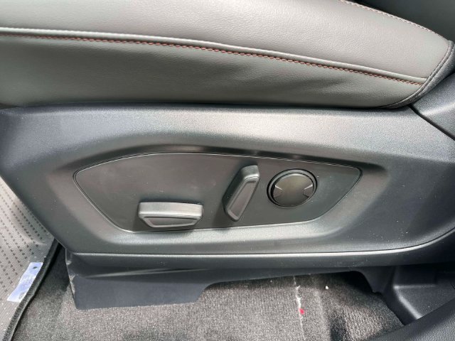 New 2026 Ford Explorer Active w/ Active Comfort Package RWD image 25