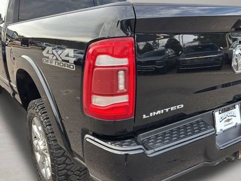 Used 2019 RAM 2500 Limited image 36