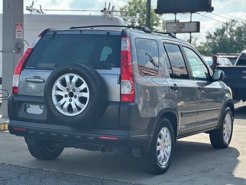Used 2005 Honda CR-V EX image 6