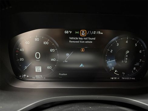 Used 2021 Volvo XC60 T6 Inscription image 28