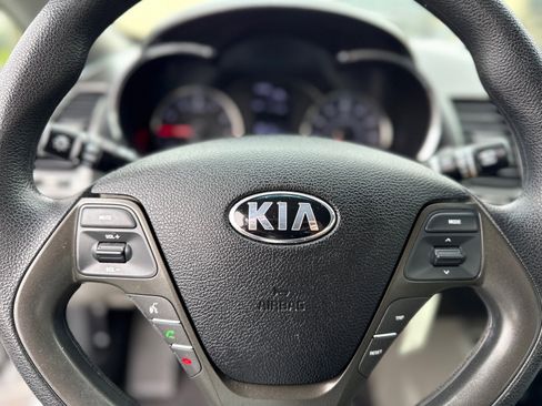 Used 2016 Kia Forte LX image 31