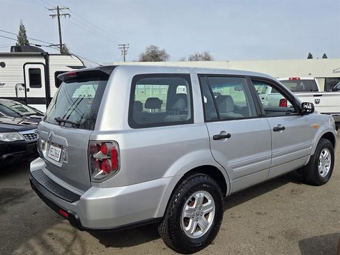 Used 2007 Honda Pilot LX image 5