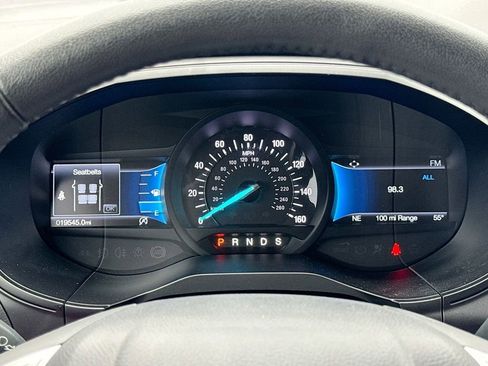 Used 2022 Ford Edge SEL w/ Sport Appearance Package image 3