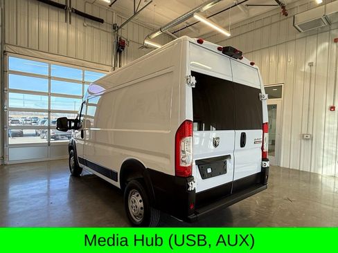 Used 2021 RAM ProMaster 2500 image 2