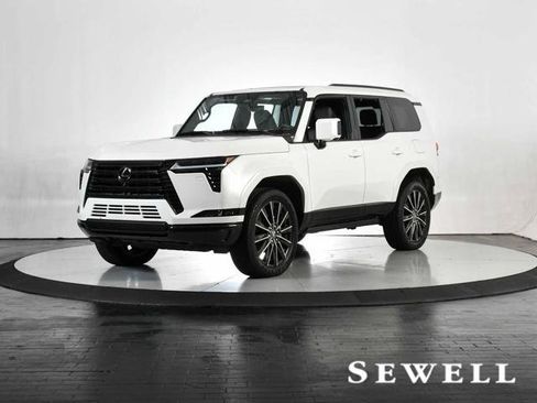 Certified 2026 Lexus GX 550 w/ Accessory Package (2T) AWD/4WD image 1