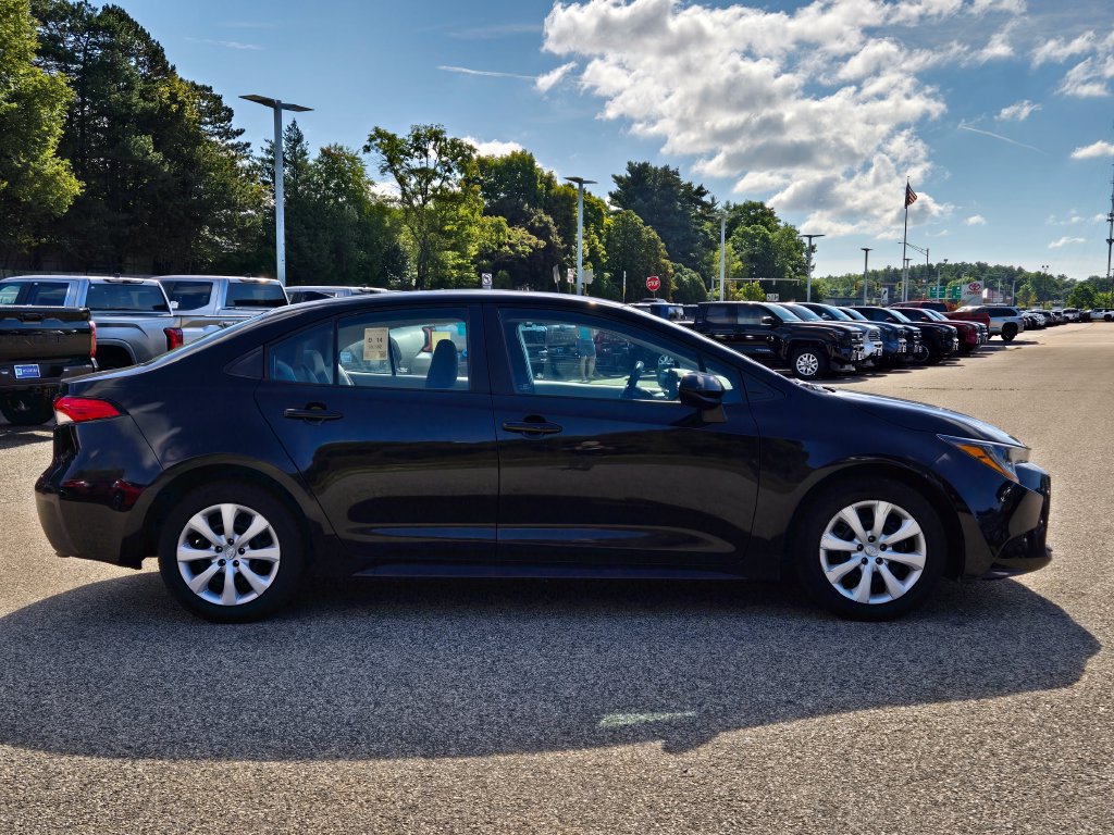 Used 2023 Toyota Corolla LE FWD image 7