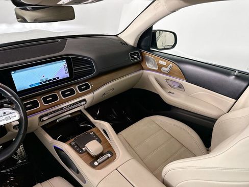 Certified 2022 Mercedes-Benz GLS 450 4MATIC image 24