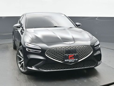 Used 2023 Genesis G70 2.0T image 8