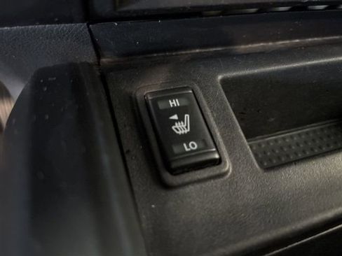 Used 2021 Nissan Titan PRO-4X w/ Pro-4x Convenience Package AWD/4WD image 39