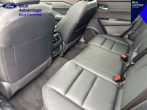 Used 2023 Nissan Rogue SL w/ SL Premium Package FWD image 11