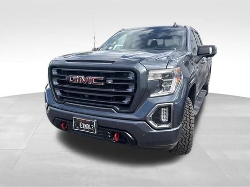Used 2019 GMC Sierra 1500 AT4 w/ Off Road Performance Package AWD/4WD image 3