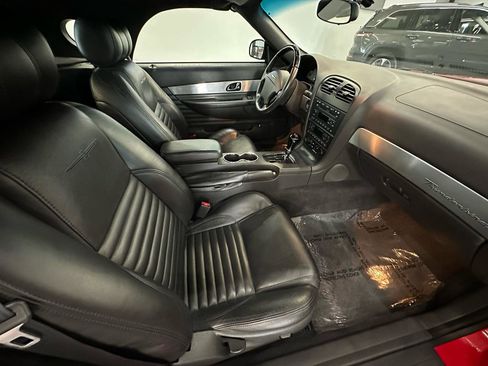 Used 2002 Ford Thunderbird RWD image 11
